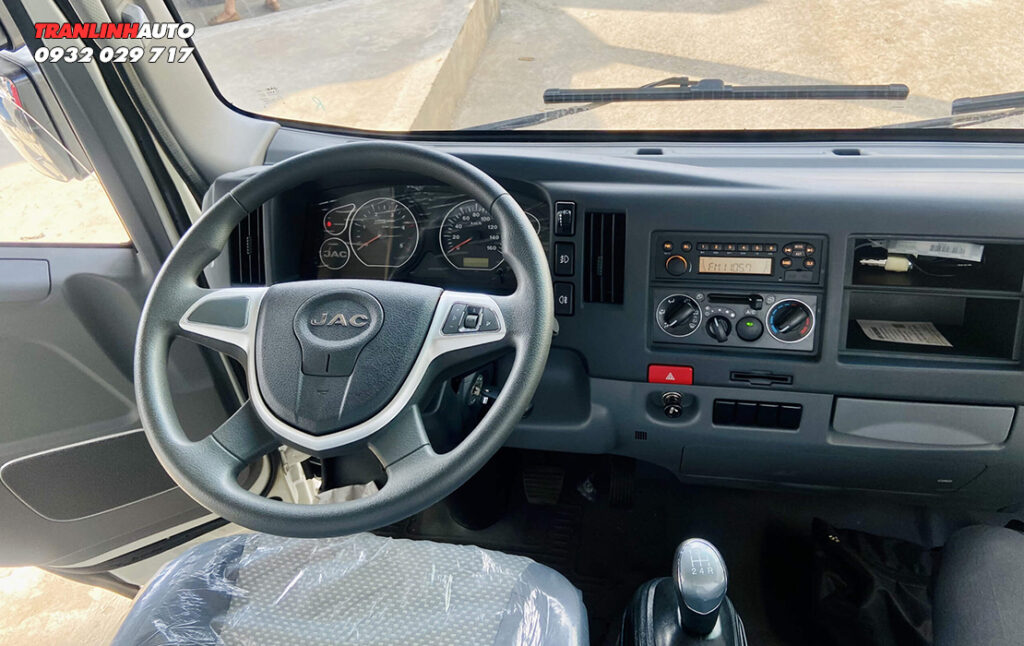 Nội thất xe tải Jac N350S