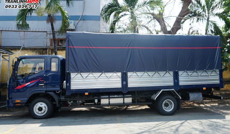 
								XE TẢI JAC N680 6T8 THÙNG 6M2 ĐỘNG CƠ DEV ĐỨC full									