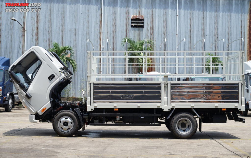 Xe tải Jac N200S thùng tiêu chuẩn