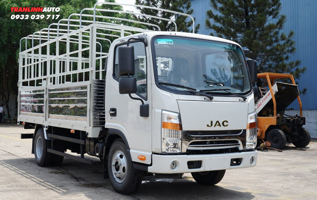 xe tai jac n350 tai 3t49 thung 4m3 thung mui bat tieu chuan