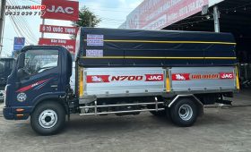 XE TẢI JAC N700 THÙNG INOX BỬNG NHÔM CAO CẤP
