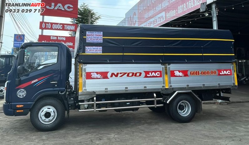 
								XE TẢI JAC N700 THÙNG INOX BỬNG NHÔM CAO CẤP full									