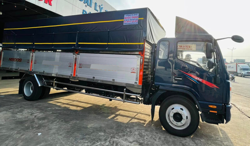 
								XE TẢI JAC N900 TẢI 9T1 THÙNG 7M full									