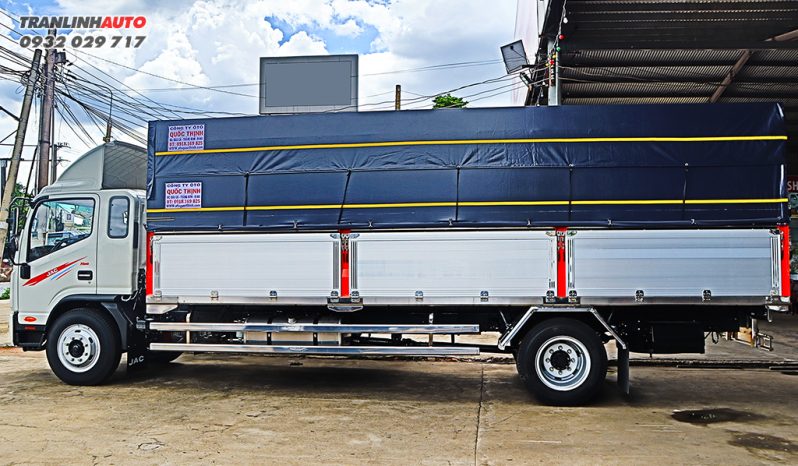 
								XE TẢI JAC N900 THÙNG INOX BỬNG NHÔM full									