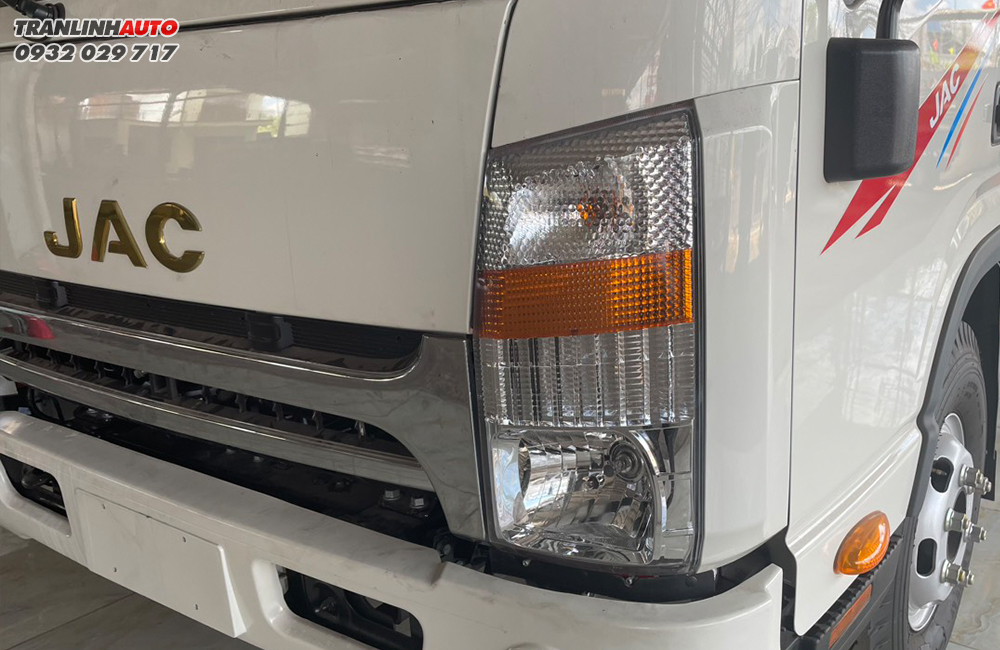 Đèn chiếu sáng xe tải Jac N500