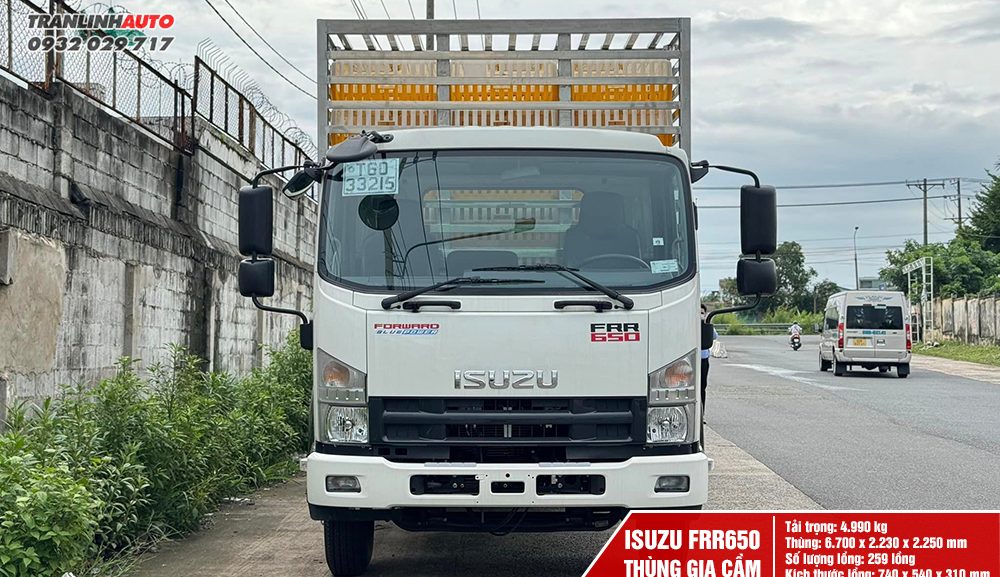 Xe tải Isuzu Frr650 thùng chở gia cầm 6m7 259 lồng mặt trước