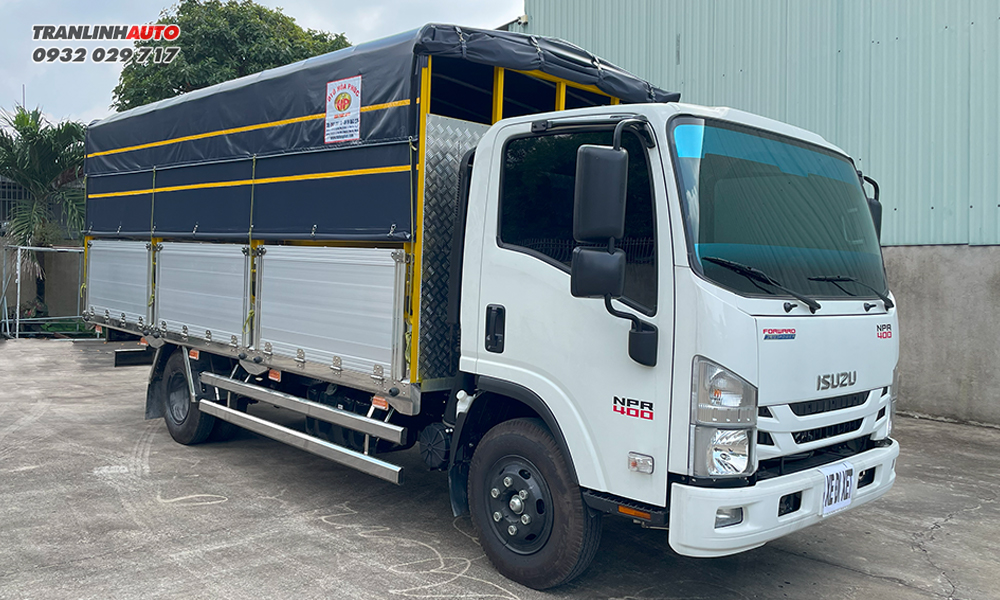 Isuzu NPR400 thùng bửng nhôm