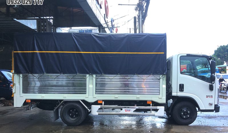 
								XE TẢI ISUZU QKR210 THÙNG MUI BẠT full									