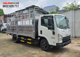 XE TẢI ISUZU QKR210 THÙNG MUI BẠT BỬNG NÂNG