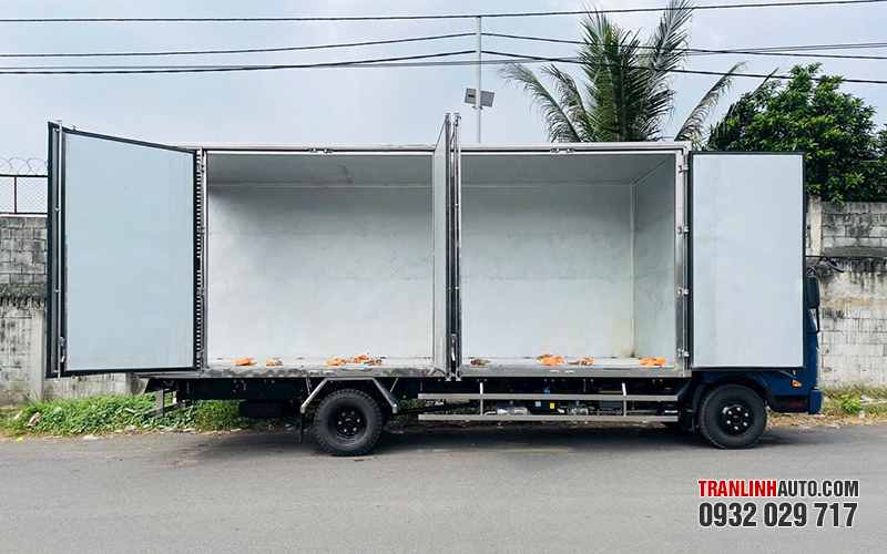 Xe Tera345SL tải 3t5 thùng chở Pallet