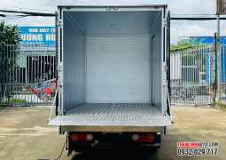 
										XE TẢI HYUNDAI H150 E5 THÙNG KÍN BỬNG NÂNG full									