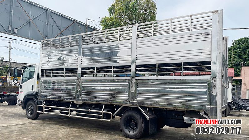 XE TẢI ISUZU FRR650 E5 THÙNG CHỞ GIA SÚC